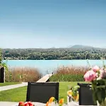 Villa Seegeflüster Velden am Wörthersee