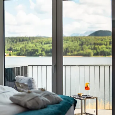 Villa Seegefluester Velden am Woerthersee