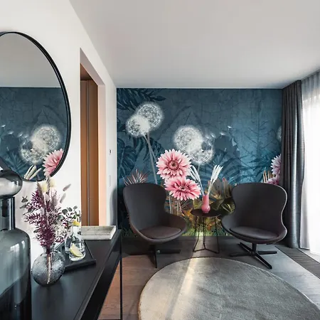 Seegefluester Villa *