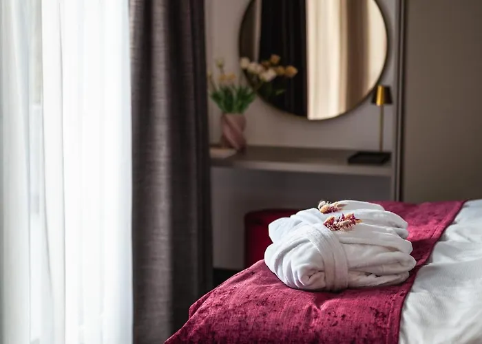 Seegefluester Villa Velden am Woerthersee